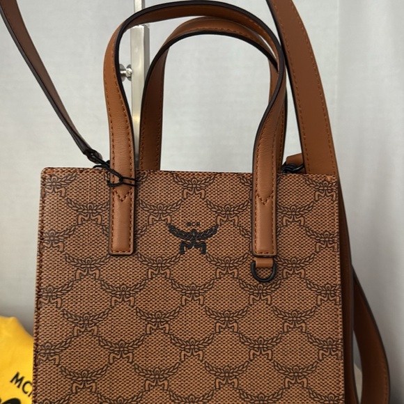 MCM Aren Crossbody Bag NWT - Picture 14 of 14